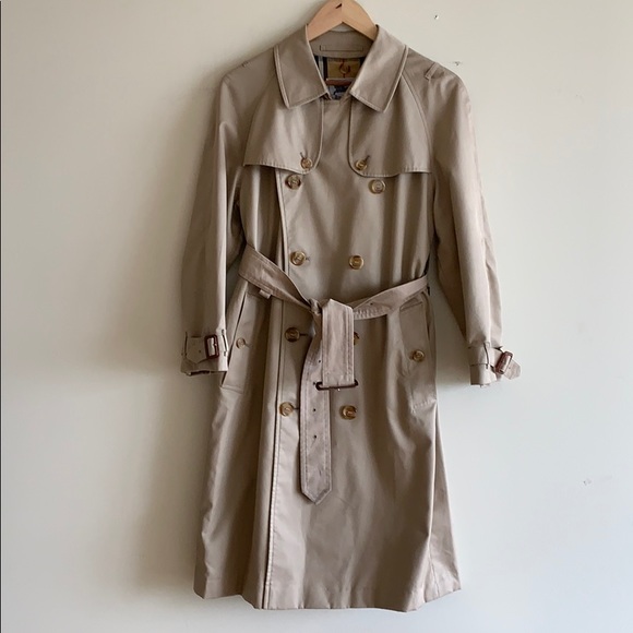 Burberry Jackets & Blazers - Burberry Vintage Classic female trench coat